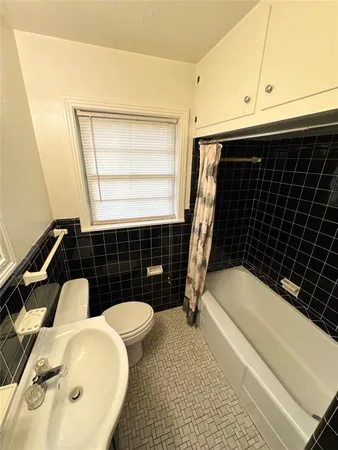 $1,250 | 409 Chickasaw Trail, Shreveport, LA 71107