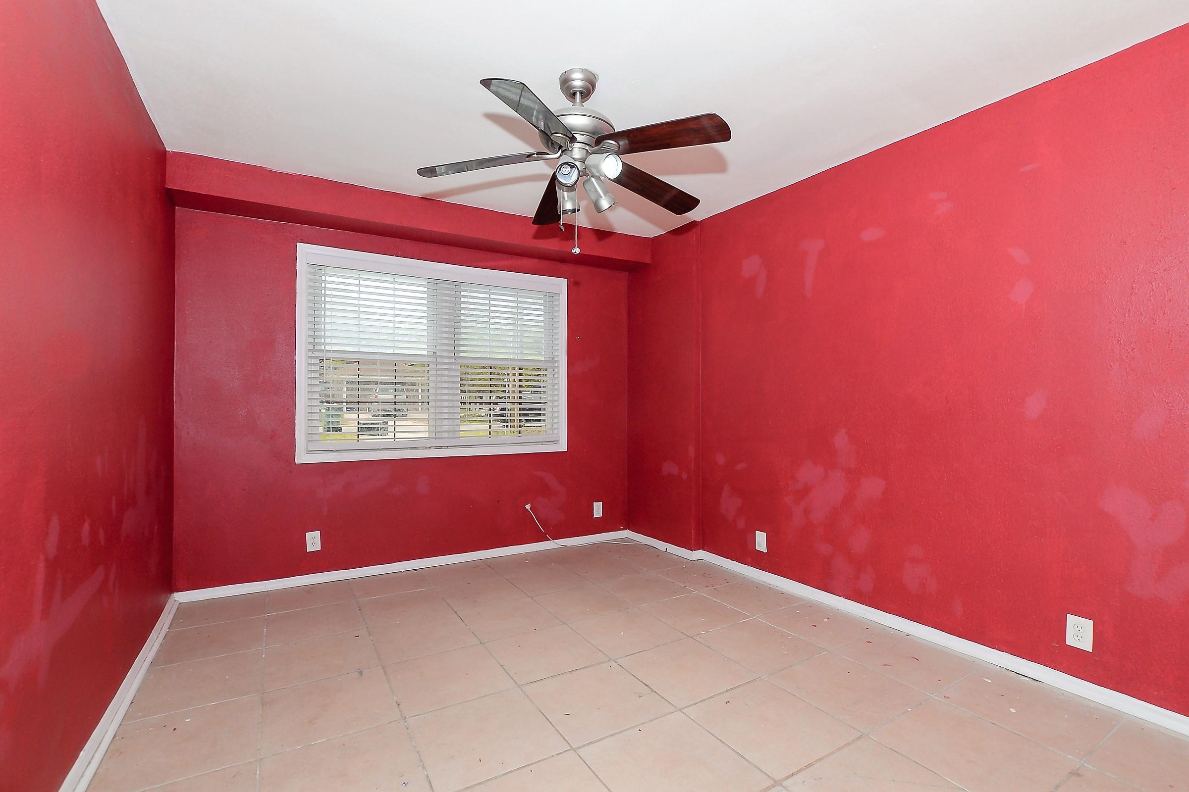 2920 Middle Road Fort Pierce, FL 34981 - Photo 15 of 23 LR-1845