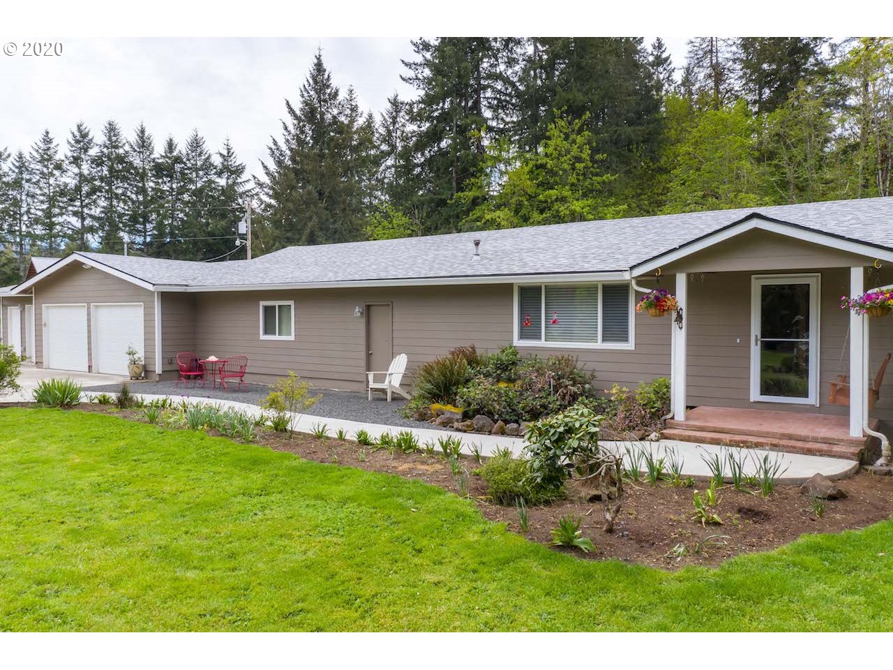 80944 Lost Creek Road Dexter, OR 97431 - Photo 3 of 32 Gallery Image 3
