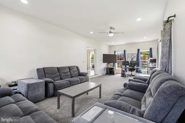 $1,050,000 | 1422 Olmsted Drive, Bear, DE 19701