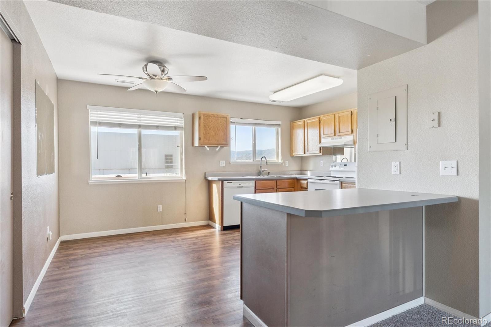 8495 South Reed Street, Unit 3201 Littleton, CO 80128 - Photo 3 of 11 Gallery Image 3