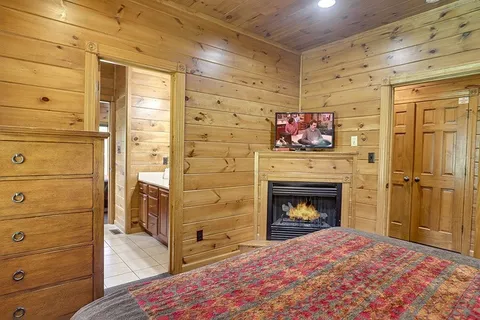 $925,000 | 821 Great Smoky Way, Gatlinburg, TN 37738