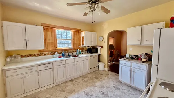 $89,900 | 800 West McCord Street, Centralia, IL 62801