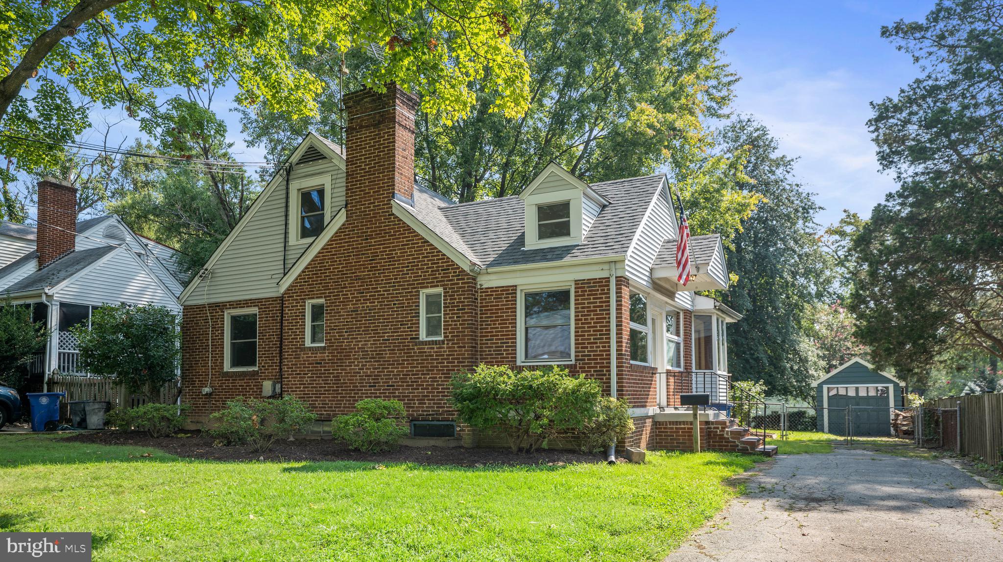 10015 Dallas Avenue Silver Spring, MD 20901 - Photo 1 of 30 House Front