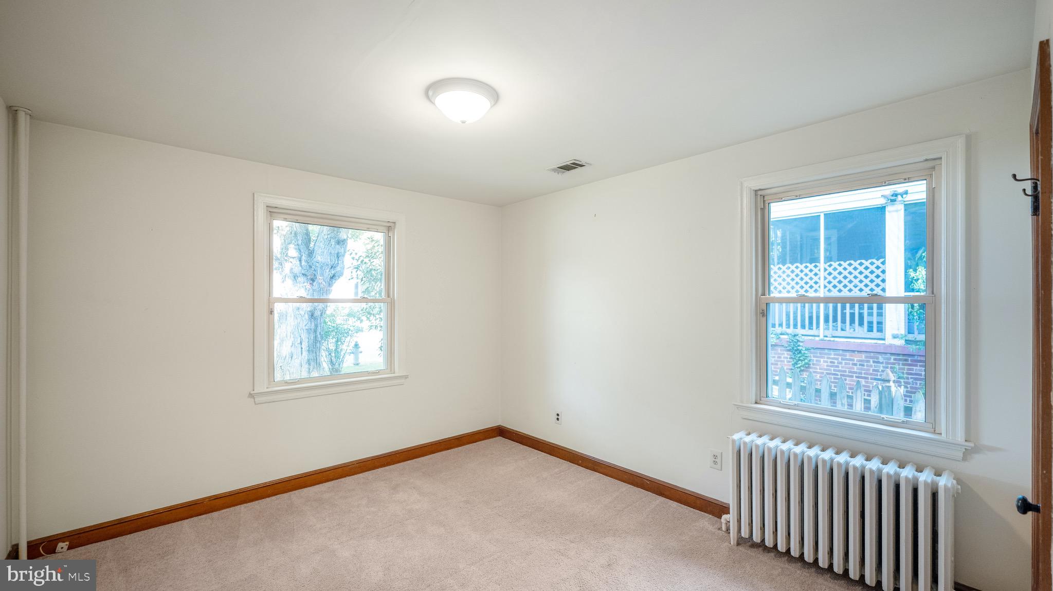 10015 Dallas Avenue Silver Spring, MD 20901 - Photo 11 of 30 Main level Bedroom #1