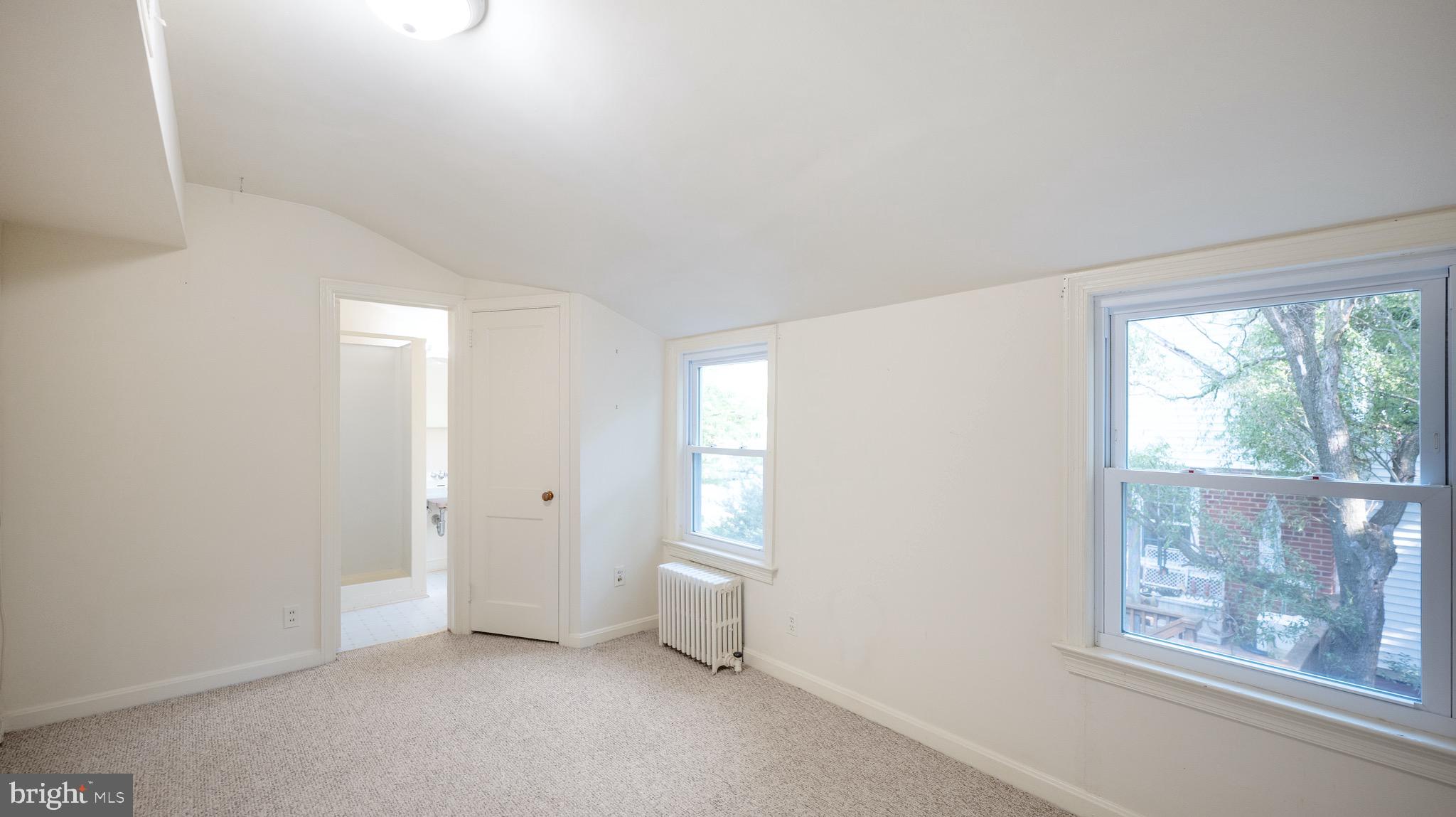 10015 Dallas Avenue Silver Spring, MD 20901 - Photo 15 of 30 Bedroom #3