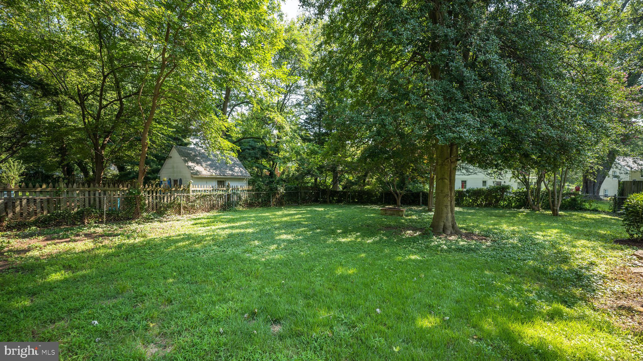 10015 Dallas Avenue Silver Spring, MD 20901 - Photo 29 of 30 Backyard