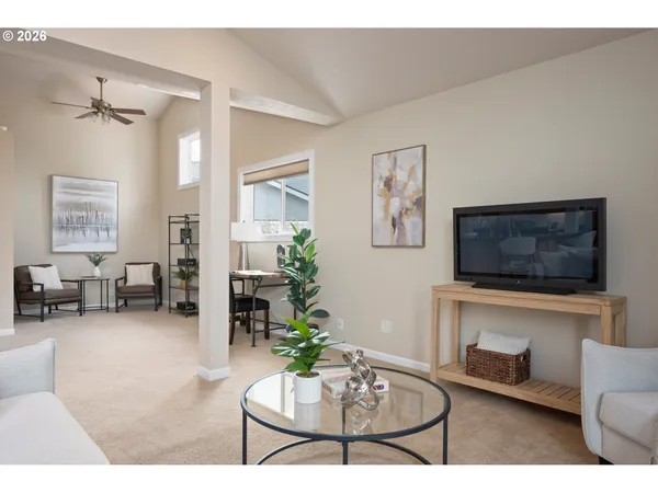 $605,000 | 468 72nd Street, Springfield, OR 97478