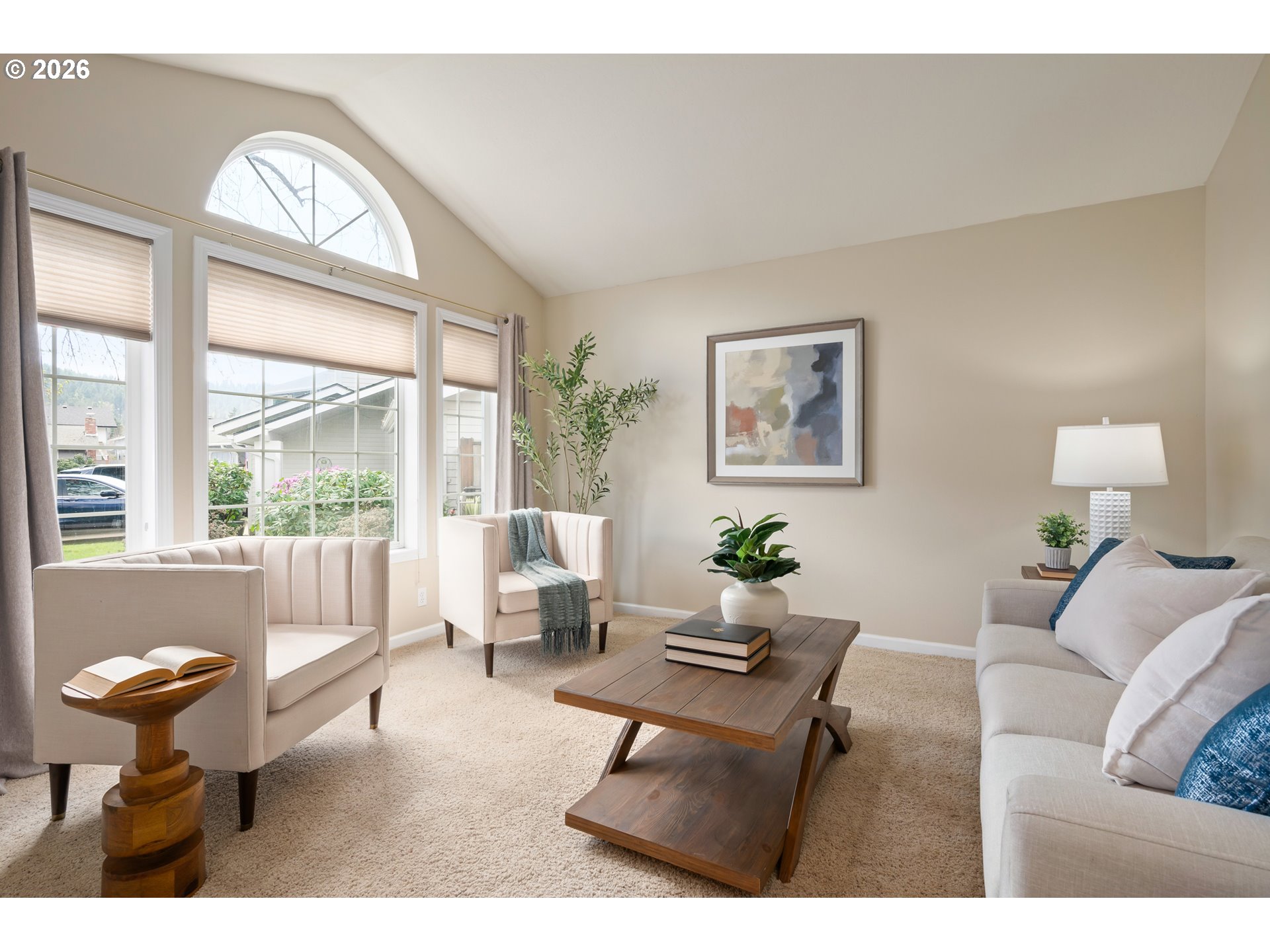 468 72nd Street Springfield, OR 97478 - Photo 3 of 46 Living Room