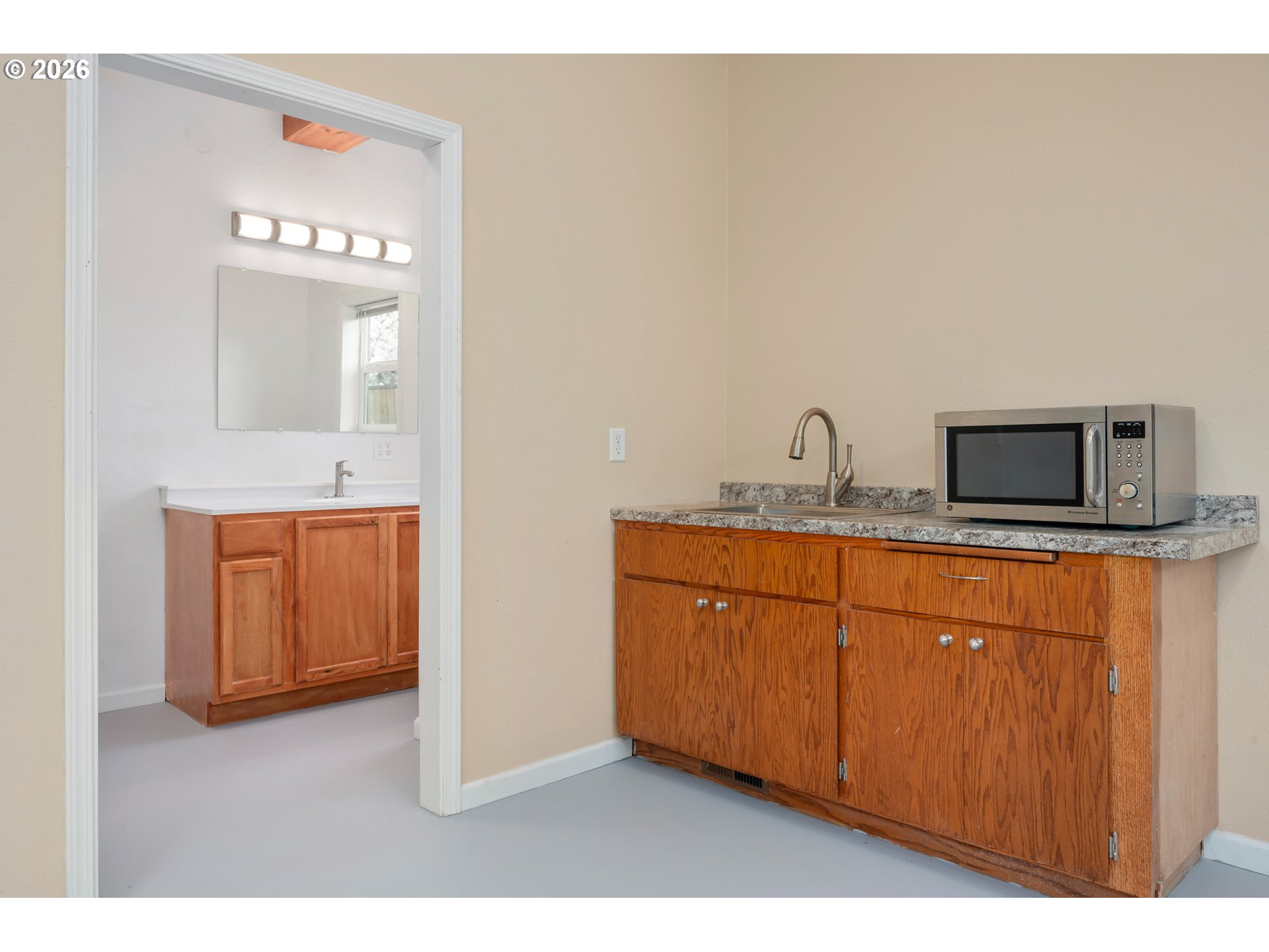 468 72nd Street Springfield, OR 97478 - Photo 38 of 46 Shop