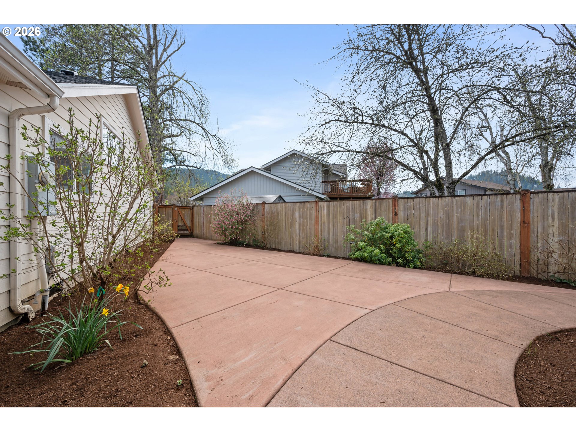 468 72nd Street Springfield, OR 97478 - Photo 43 of 46 Yard