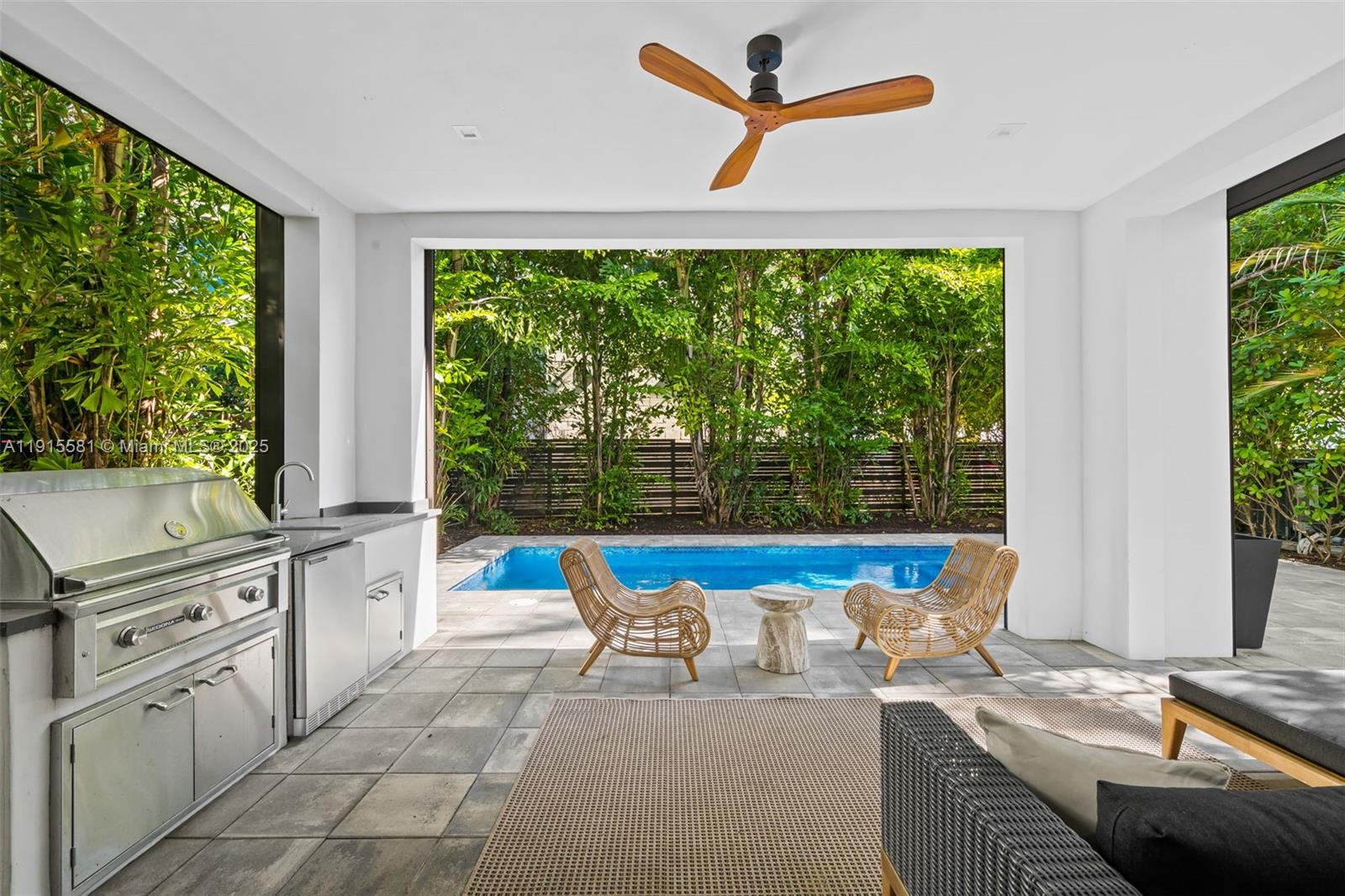 624 North Victoria Park Road Fort Lauderdale, FL 33304 - Photo 38 of 47