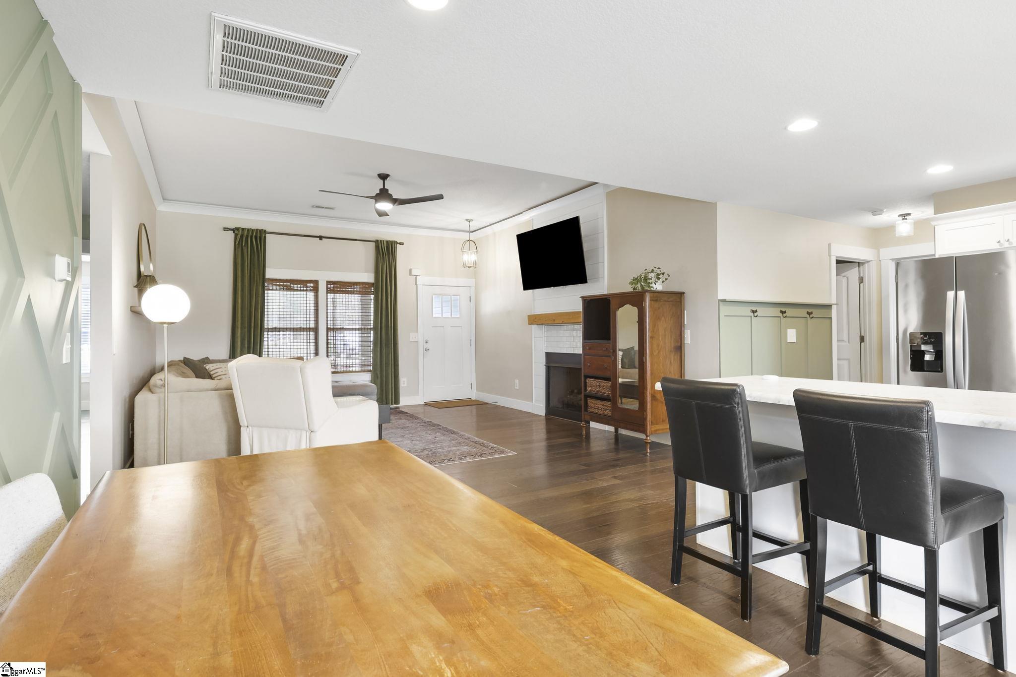 341 Mill Gin Road Campobello, SC 29322 - Photo 4 of 34