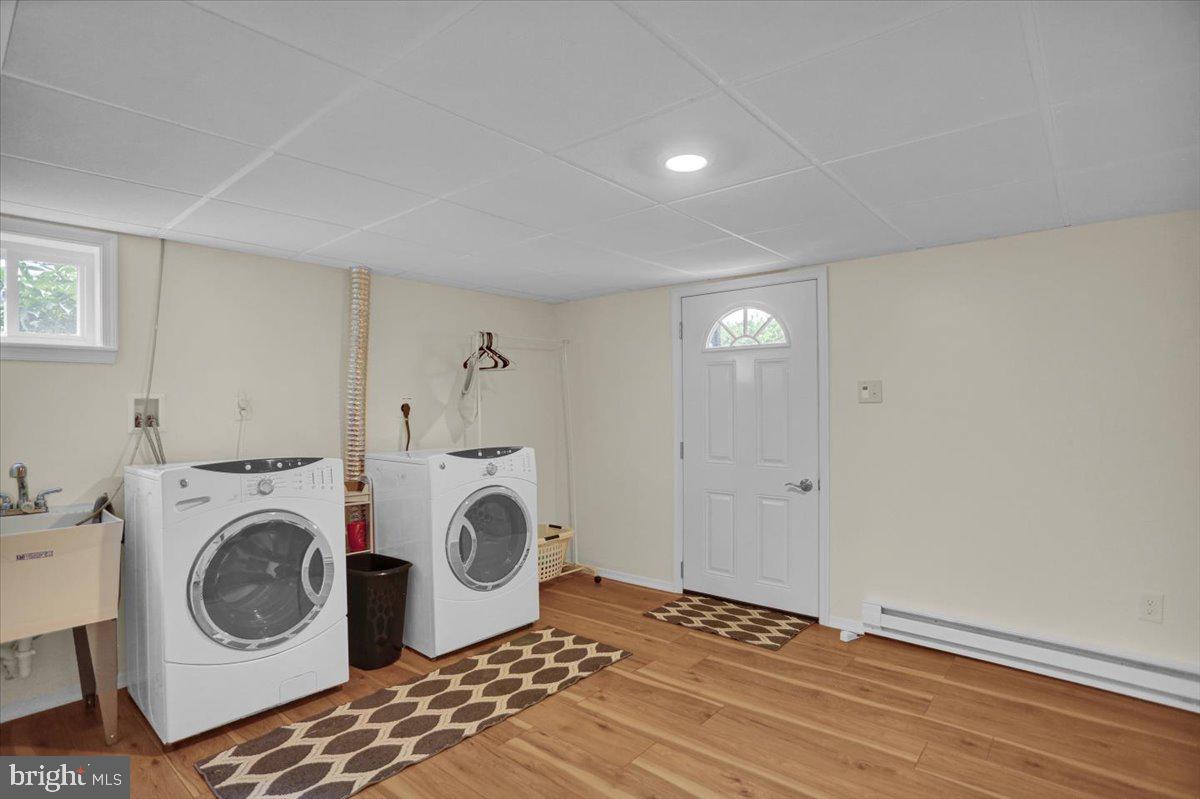 692 Brownsville Road Reading, PA 19608 - Photo 23 of 43 a view of bathroom with washer and dryer