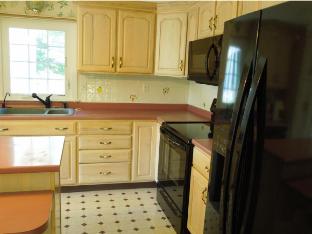 11 Hardy Road Londonderry, NH 03053 - Photo 11 of 27