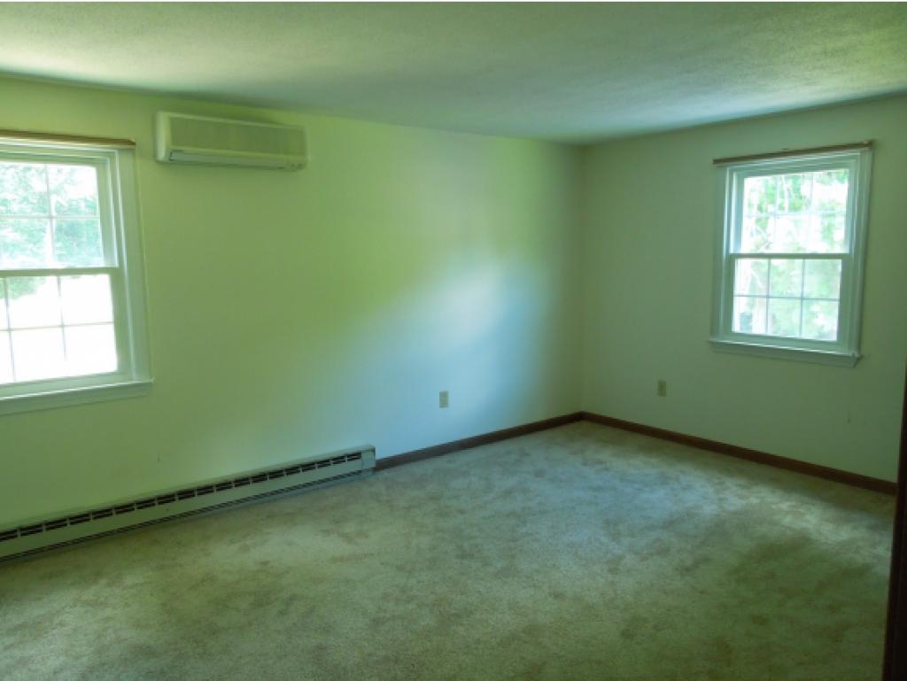 11 Hardy Road Londonderry, NH 03053 - Photo 25 of 27