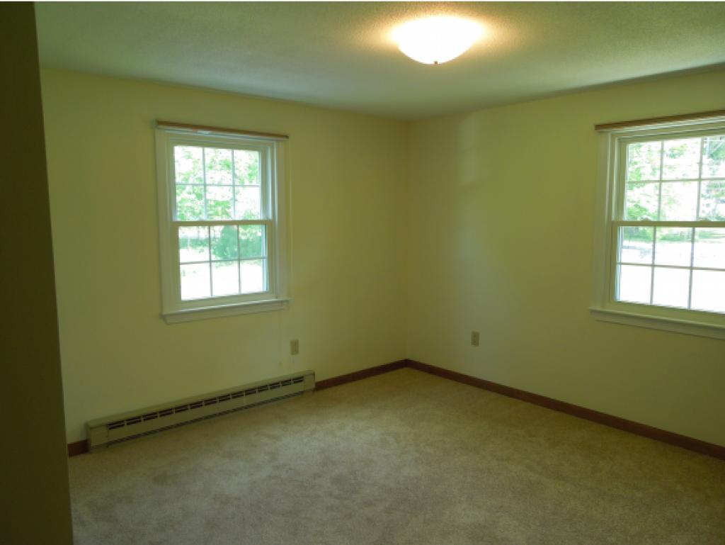 11 Hardy Road Londonderry, NH 03053 - Photo 26 of 27