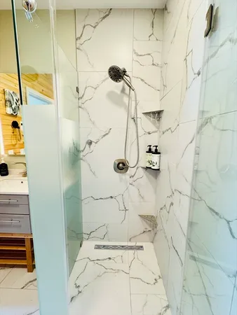 $3,900 | 12 Marina Drive, Unit 12 STUDIO, Hull, MA 02045