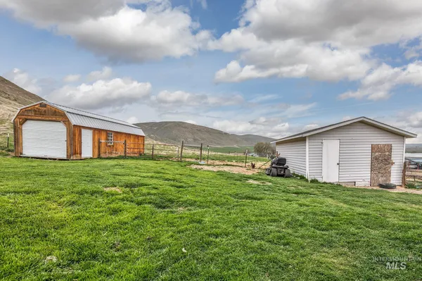 $499,000 | 1492 Weiser River Road, Weiser, ID 83672