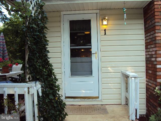 1 Roe Lane Arnold, MD 21012 - Photo 11 of 17 Exterior (General)