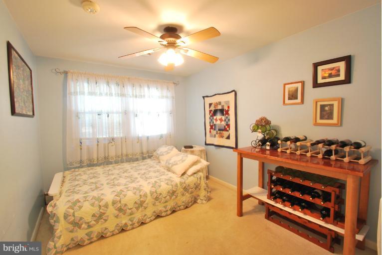 1 Roe Lane Arnold, MD 21012 - Photo 9 of 17 Bedroom