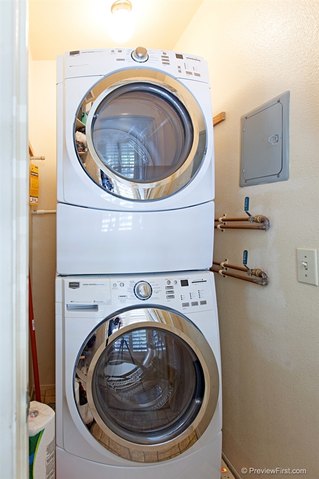 6948 Sandpiper Place Carlsbad, CA 92009 - Photo 12 of 15