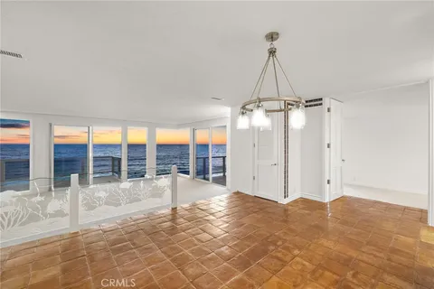 $5,100,000 | 647 Sleepy Hollow Lane, Laguna Beach, CA 92651