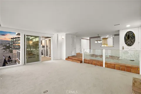 $5,100,000 | 647 Sleepy Hollow Lane, Laguna Beach, CA 92651