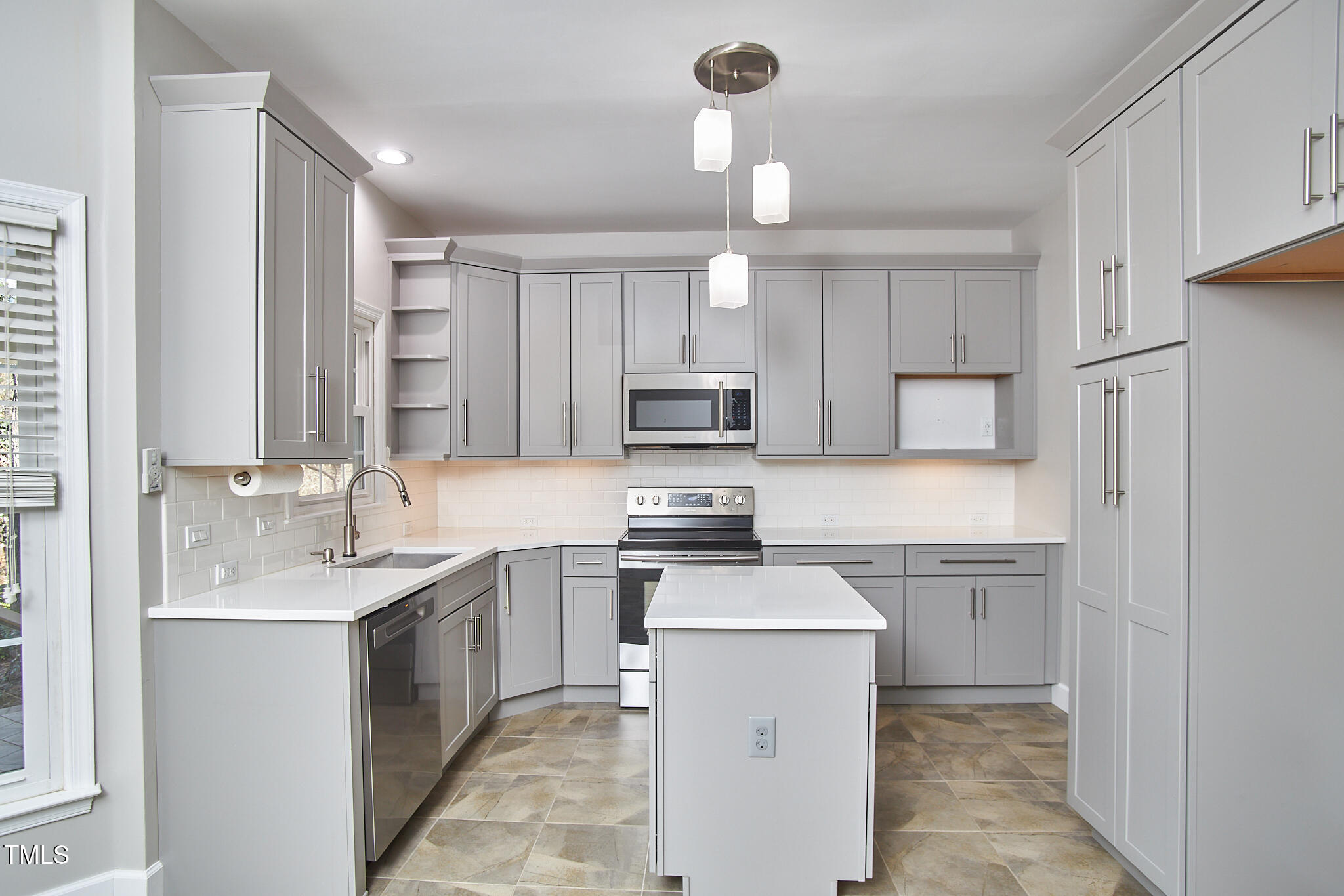 5460 Ingate Way Raleigh, NC 27613 - Photo 24 of 65 048