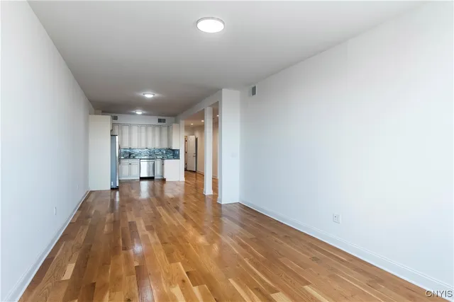 $2,000 | 221 Elizabeth Street, Unit 2, Utica, NY 13501