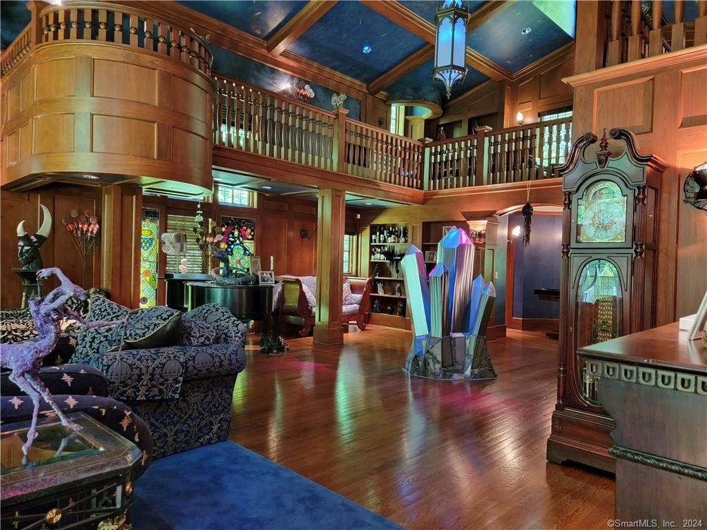 22 Ketcham Road Ridgefield, CT 06877 - Photo 10 of 40 a view of a entryway with a dinning table and chairs