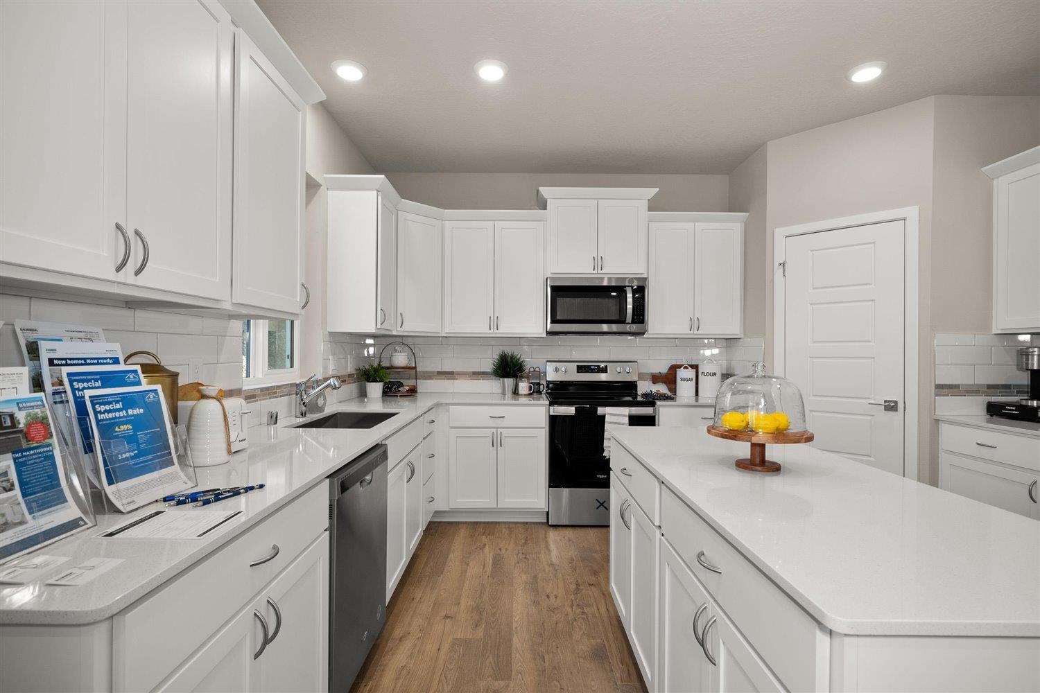 11902 North Greene Street Mead, WA 99021 - Photo 2 of 24 Gallery Image 2