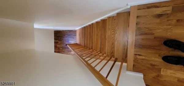 a view of a walk in closet