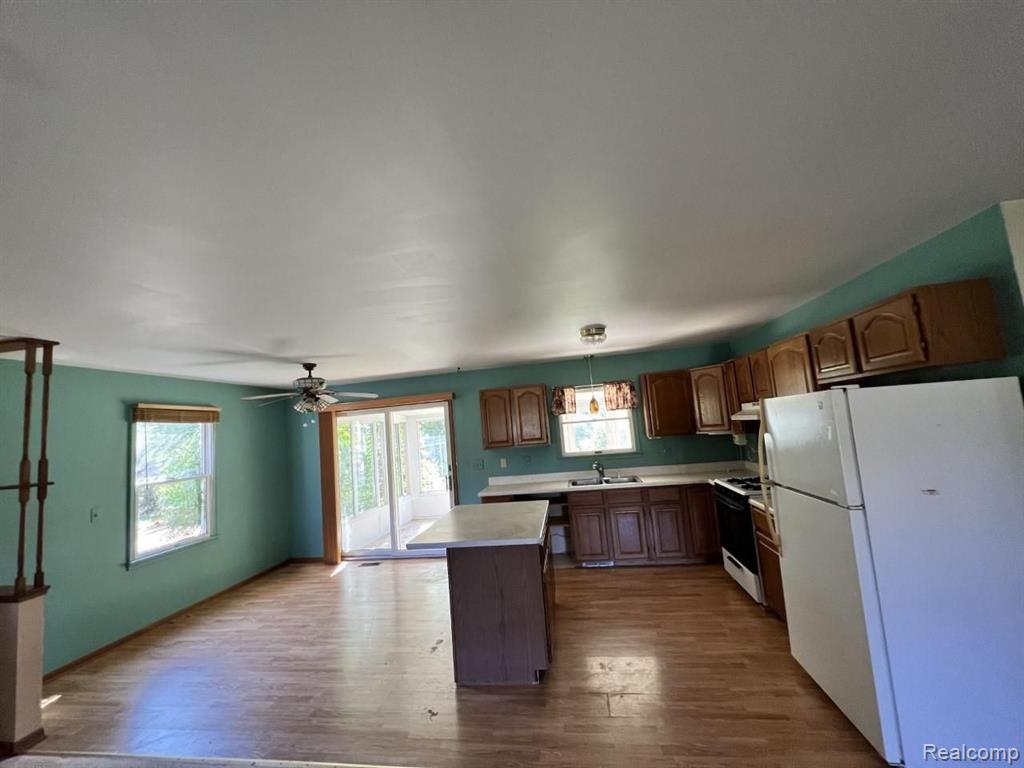 9296 Liss Road Willis, MI 48191 - Photo 4 of 24