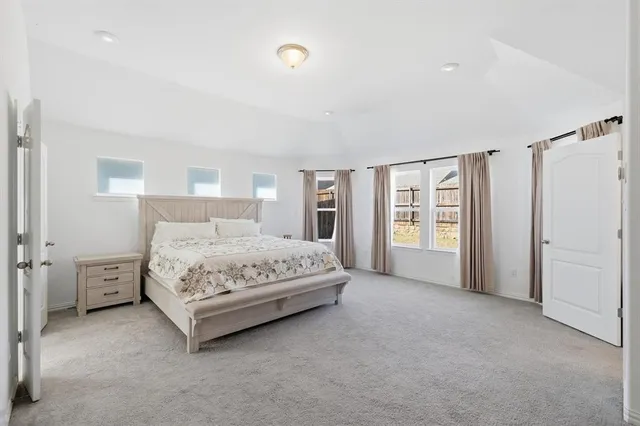 $389,900 | 6612 Cedarhurst Court, Denton, TX 76226