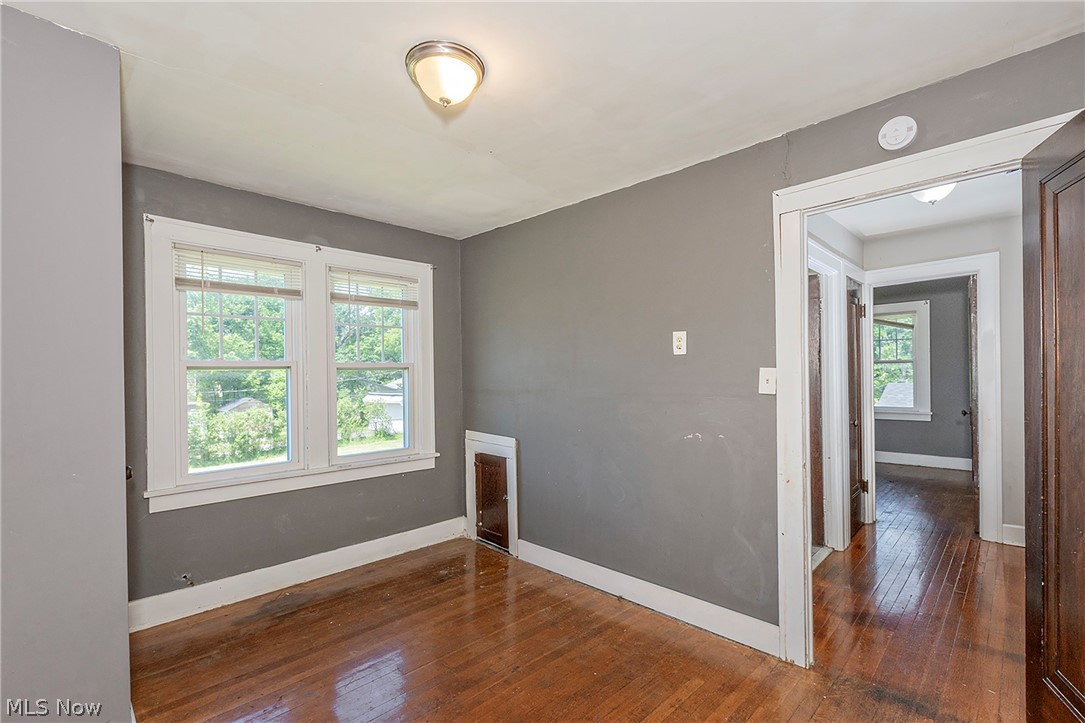 3571 Strathavon Road Shaker Heights, OH 44120 - Photo 13 of 31 Gallery Image 13
