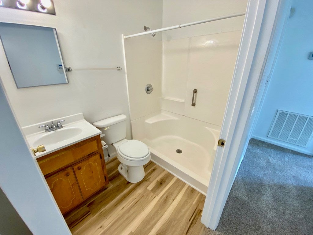 577 Schutt Road Burkeville, VA 23922 - Photo 14 of 20 Gallery Image 14