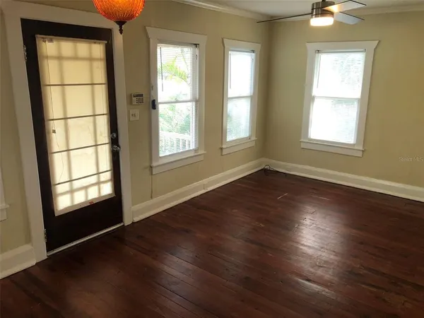 $1,950 | 310 West Genesee Street, Tampa, FL 33603