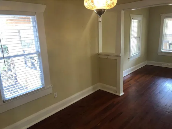 $1,950 | 310 West Genesee Street, Tampa, FL 33603