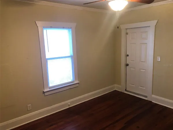 $1,950 | 310 West Genesee Street, Tampa, FL 33603