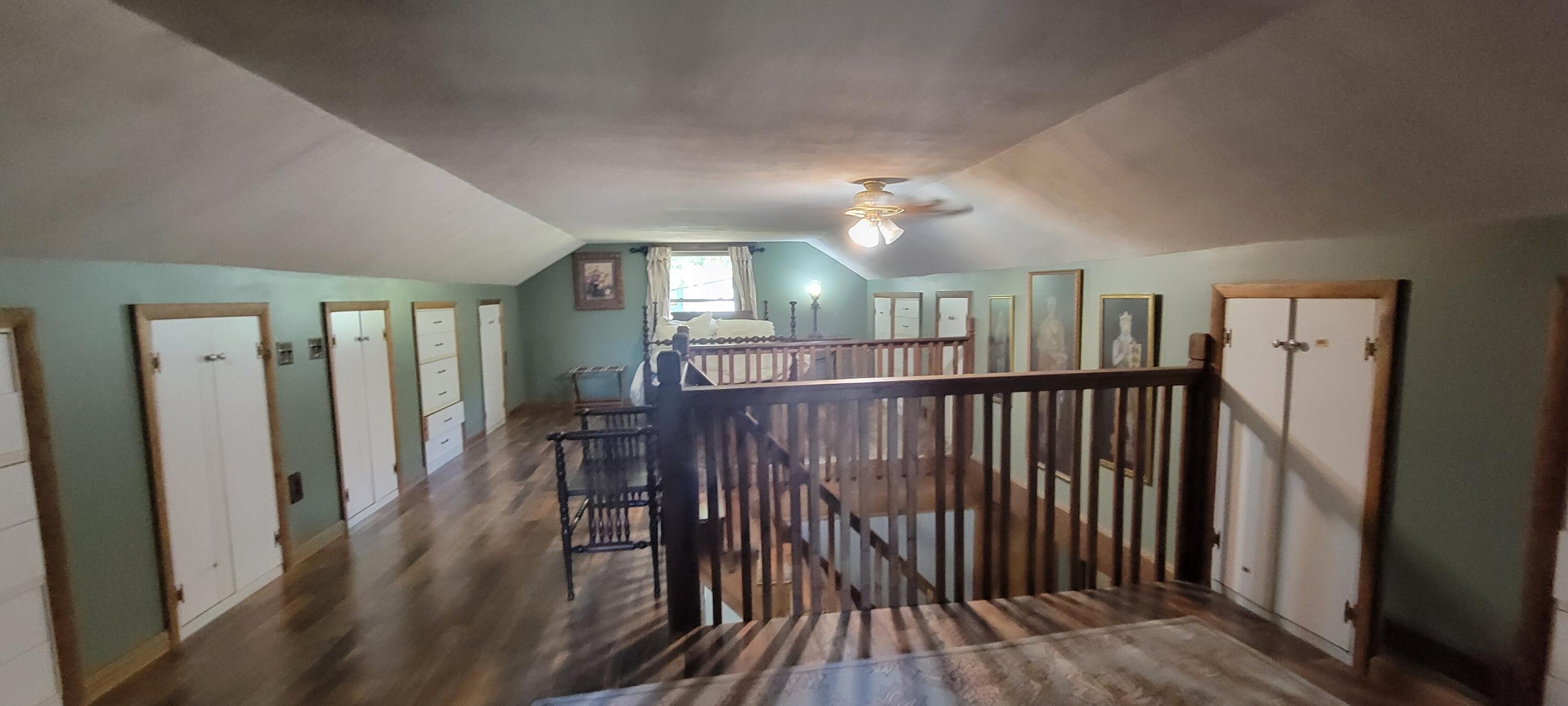 20561 Canada Road Howard, OH 43028 - Photo 10 of 33 20250914_130656