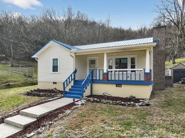 $309,900 | 144 Conditt Hollow Road, Elmwood, TN 38560