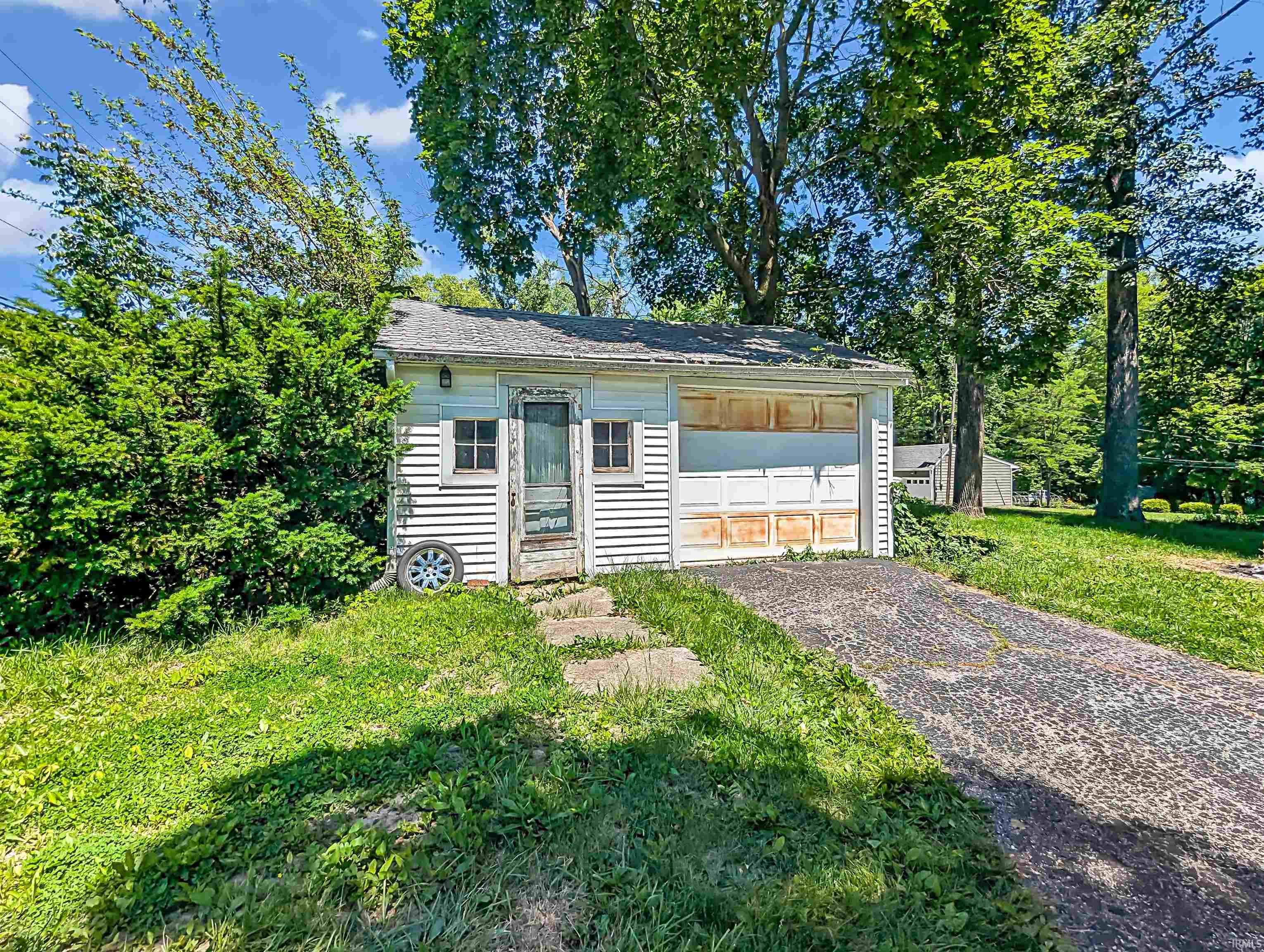 2314 North Wabash Road Marion, IN 46952 - Photo 22 of 35