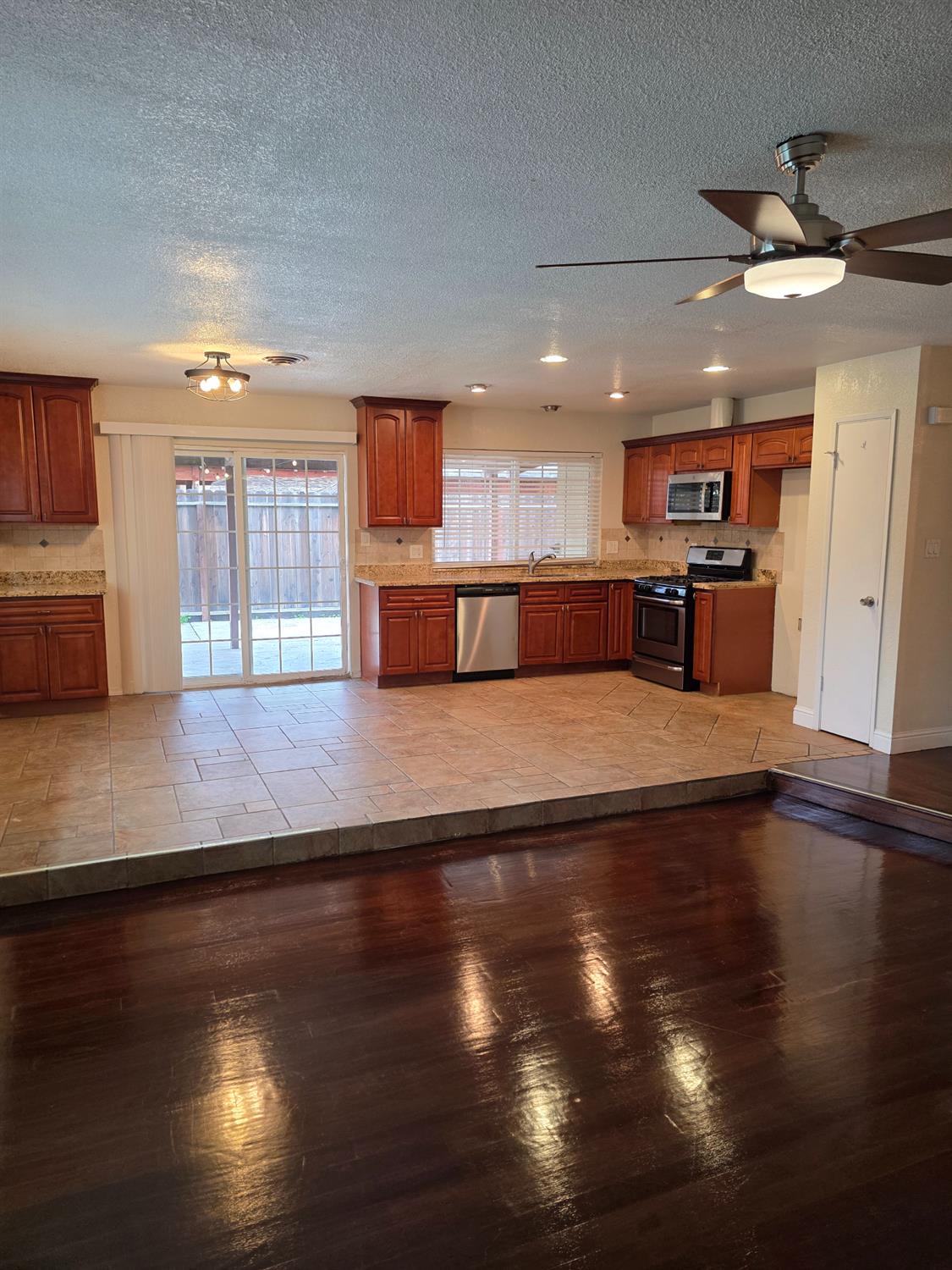 1624 Falmouth Way Modesto, CA 95355 - Photo 7 of 26 a large kitchen with lots of counter space