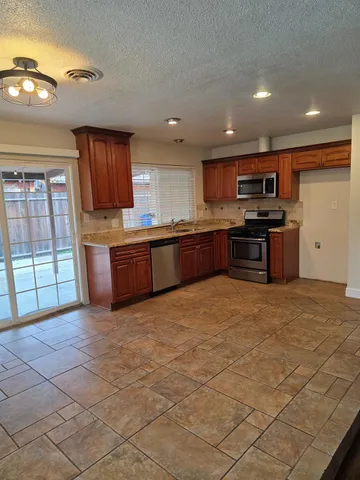 $419,000 | 1624 Falmouth Way, Modesto, CA 95355