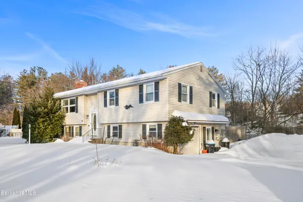 $285,000 | 16 Leona Drive, Pittsfield, MA 01201