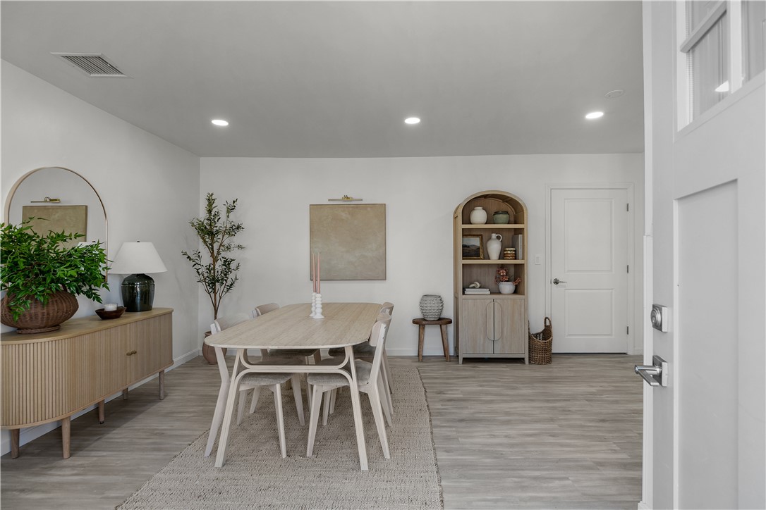 7 Congress Road Barrington, RI 02806 - Photo 13 of 44