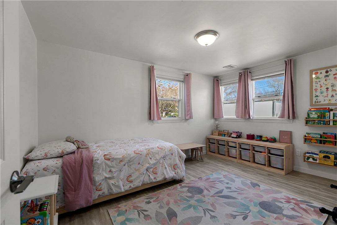 7 Congress Road Barrington, RI 02806 - Photo 31 of 44