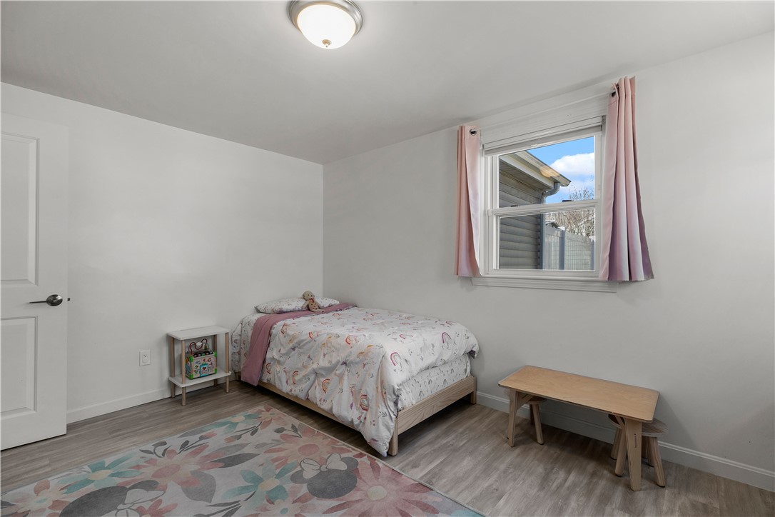 7 Congress Road Barrington, RI 02806 - Photo 32 of 44