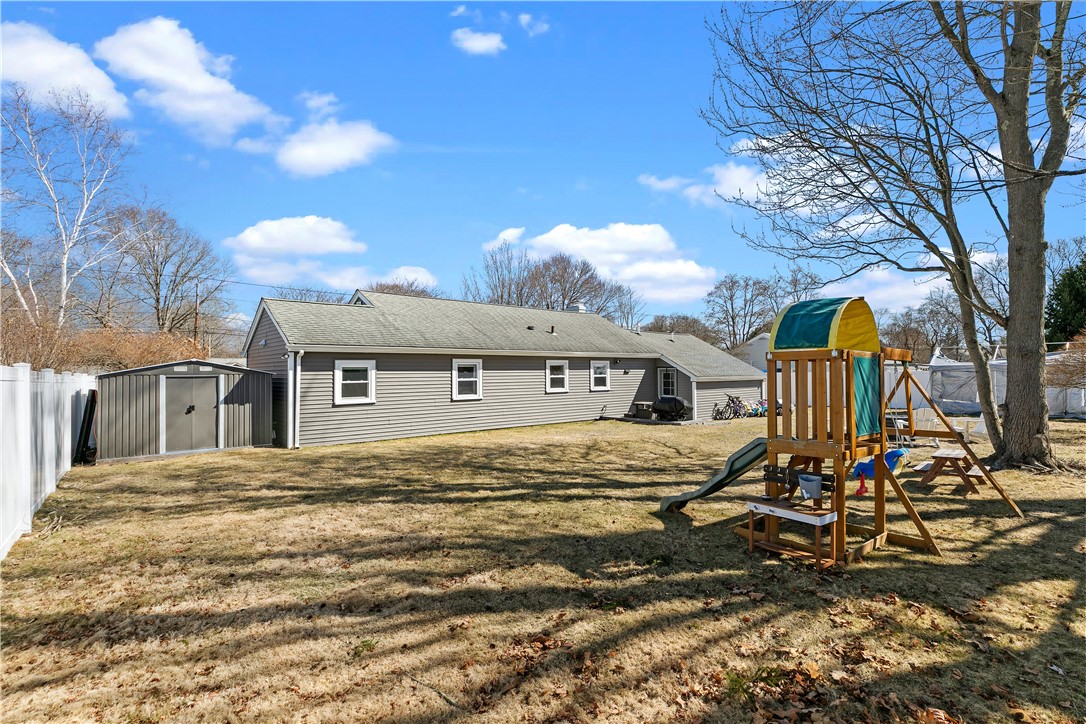 7 Congress Road Barrington, RI 02806 - Photo 42 of 44